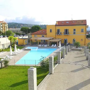  Aparthotel Canepa Italië